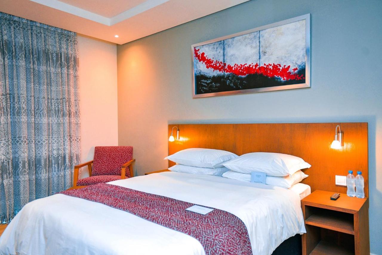 Crowne Plaza - Dar Es Salaam By Ihg Ξενοδοχείο Εξωτερικό φωτογραφία