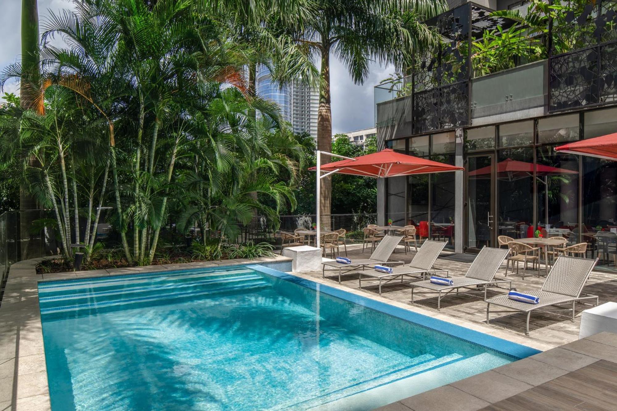 Crowne Plaza - Dar Es Salaam By Ihg Ξενοδοχείο Εξωτερικό φωτογραφία